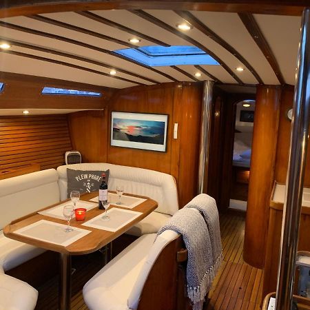 Nuit Sur Un Bateau La Rochelle (Charente-Maritime) Exterior foto
